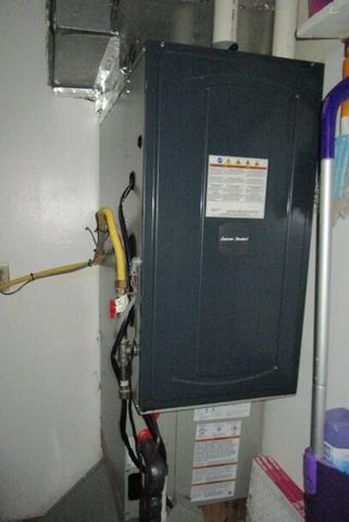 806 S ALLEN ST, Centralia, MO 65240