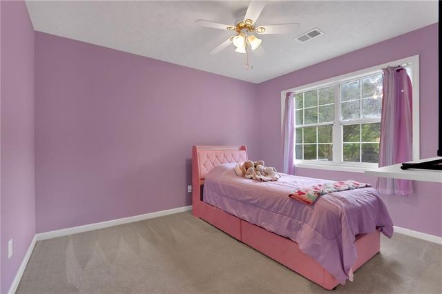 379 Creek Crossing Court, Grayson, GA 30017