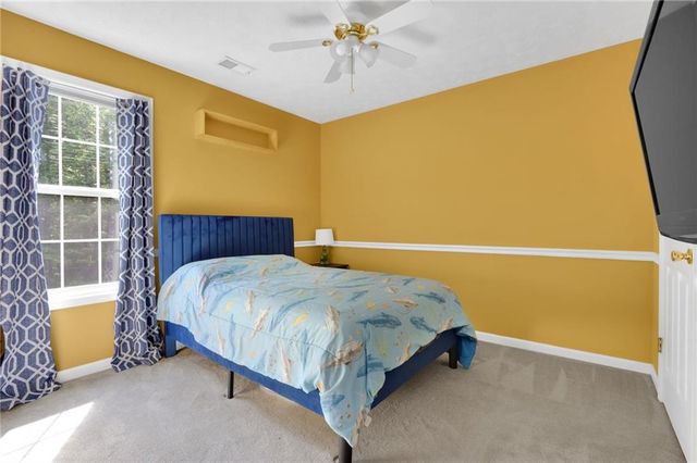379 Creek Crossing Court, Grayson, GA 30017