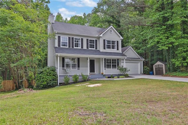 379 Creek Crossing Court, Grayson, GA 30017