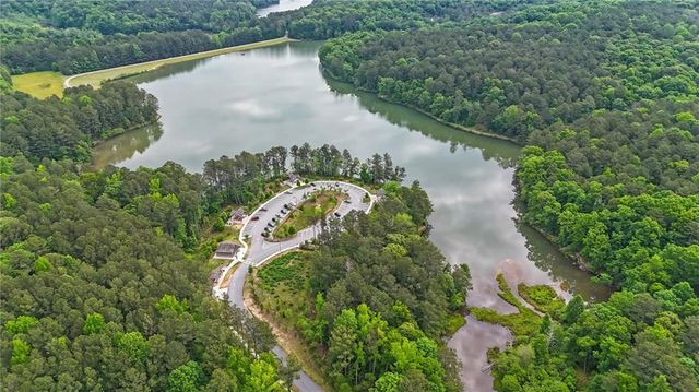 379 Creek Crossing Court, Grayson, GA 30017