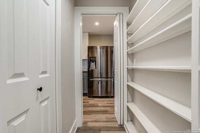 7500 Callaghan Rd Apt 218, San Antonio, TX 78229