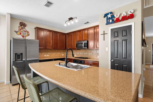 10939 Tattershall Lane, Missouri City, TX 77459