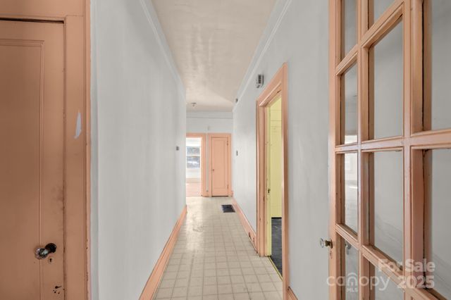 1011 Ashe Avenue NW, Lenoir, NC 28645