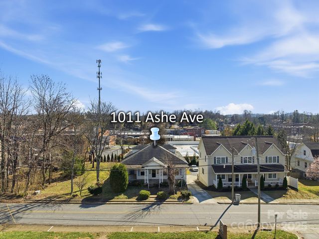 1011 Ashe Avenue NW, Lenoir, NC 28645