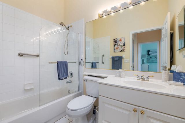 585 NW Lambrusco Drive, Port St. Lucie, Port St Lucie, FL 34986