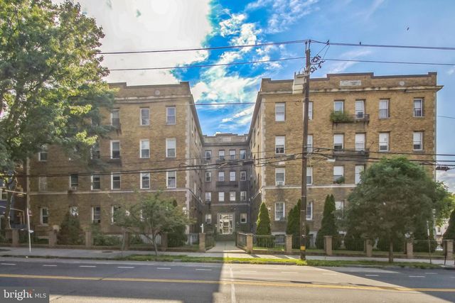 4120 14TH ST NW #B2, Washington, DC 20011