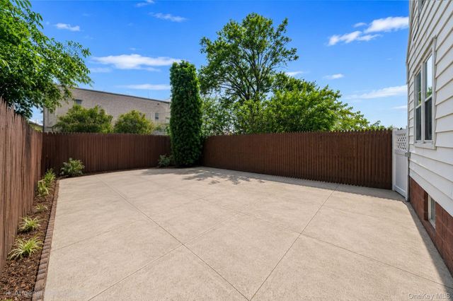 9320 92nd Avenue, Woodhaven, NY 11421