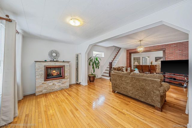 9320 92nd Avenue, Woodhaven, NY 11421