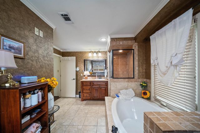 1603 Utopia Street, Benton, AR 72015