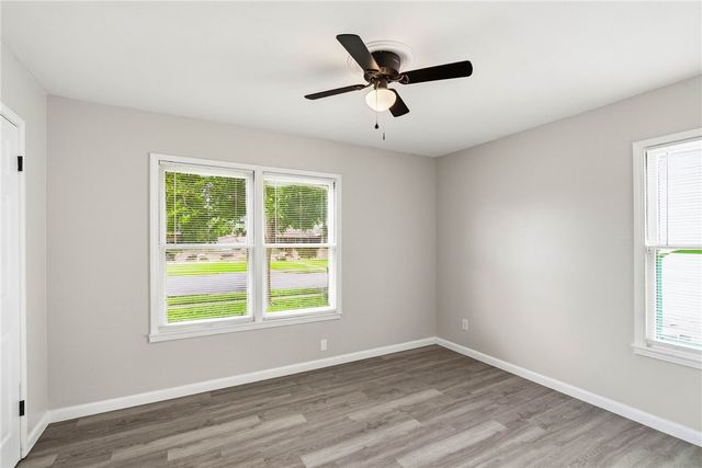 3929 Bradford Dr, Corpus Christi, TX 78415