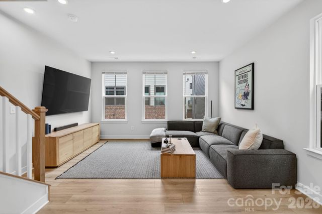 6019 Fonsac Lane 2007A, Charlotte, NC 28217