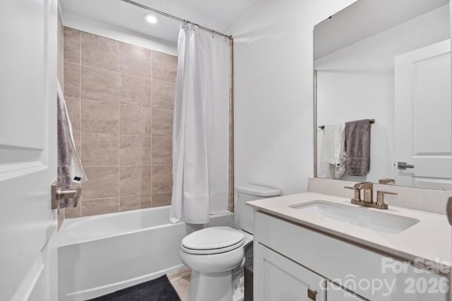 6019 Fonsac Lane 2007A, Charlotte, NC 28217