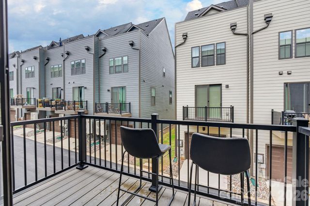 6019 Fonsac Lane 2007A, Charlotte, NC 28217
