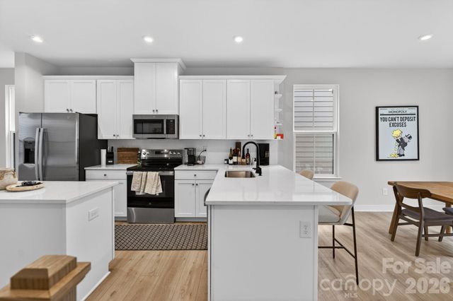 6019 Fonsac Lane 2007A, Charlotte, NC 28217