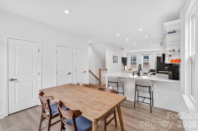 6019 Fonsac Lane 2007A, Charlotte, NC 28217