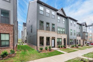 6019 Fonsac Lane 2007A, Charlotte, NC 28217