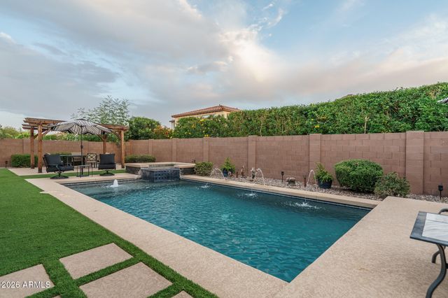 9563 W JJ RANCH Road, Peoria, AZ 85383