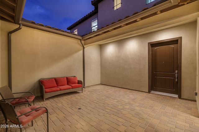 9563 W JJ RANCH Road, Peoria, AZ 85383