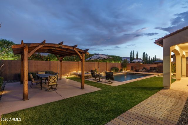 9563 W JJ RANCH Road, Peoria, AZ 85383