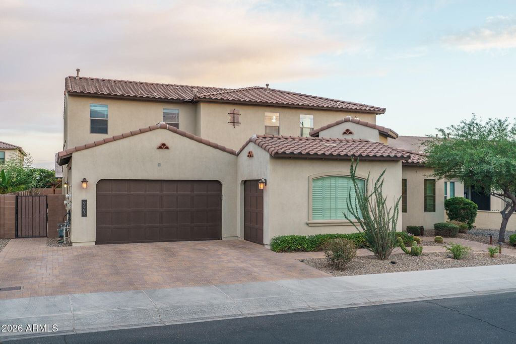 9563 W JJ RANCH Road, Peoria, AZ 85383