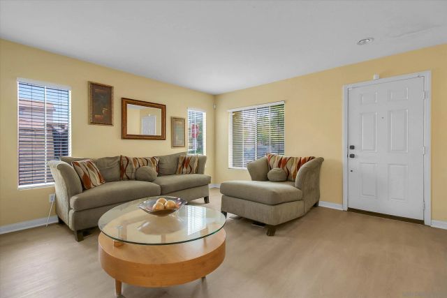 25864 Marco Polo St, Murrieta, CA 92563