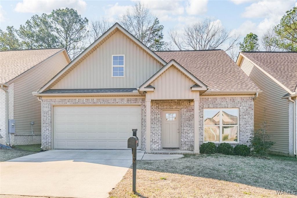 5255 University Gardens, Tuscaloosa, AL 35453