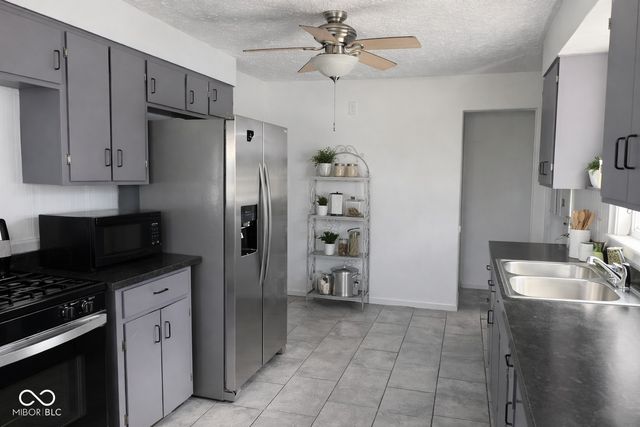 1705 Winfield Avenue, Indianapolis, IN 46222