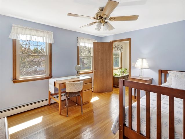 15 Riverside Dr, Mansfield, MA 02048