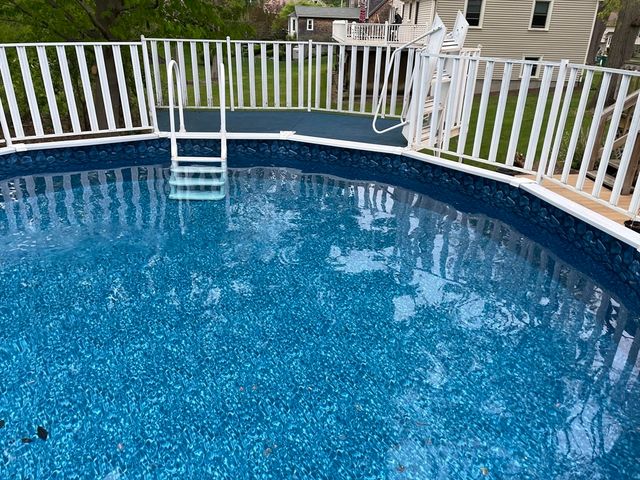 15 Riverside Dr, Mansfield, MA 02048