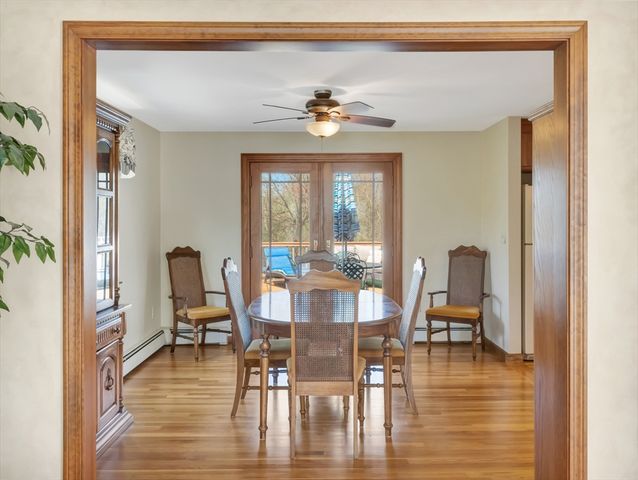 15 Riverside Dr, Mansfield, MA 02048