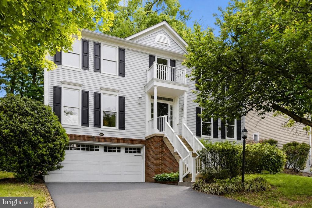 20644 CUTWATER PL, Sterling, VA 20165