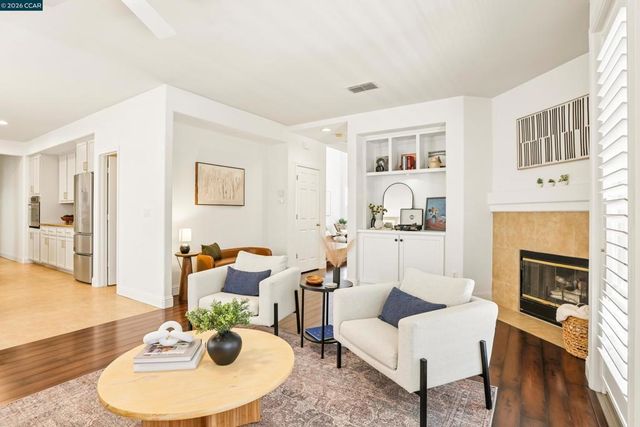 1344 Panwood Ct, Brentwood, CA 94513