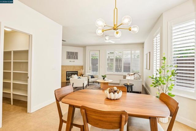 1344 Panwood Ct, Brentwood, CA 94513