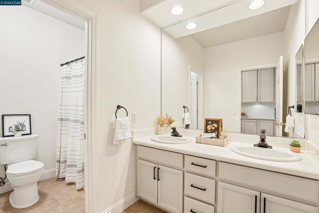 1344 Panwood Ct, Brentwood, CA 94513