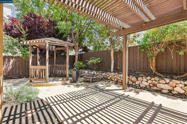 1344 Panwood Ct, Brentwood, CA 94513