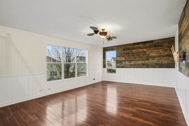 26613 Silverleaf Drive, Plainfield, IL 60585