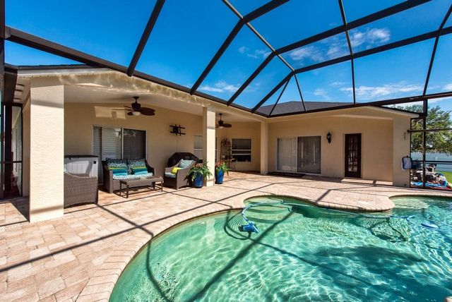 1521 AVONDALE RIDGE DRIVE, Plant City, FL 33567
