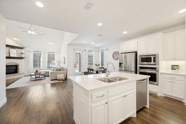 7913 Fossil Creek Trail, Mckinney, TX 75071