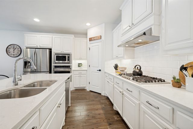 7913 Fossil Creek Trail, Mckinney, TX 75071