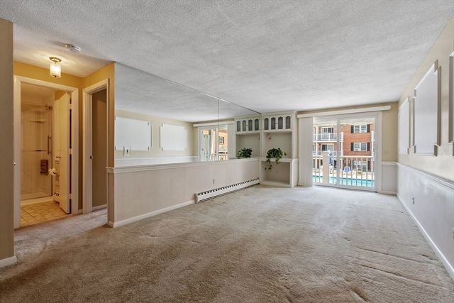 36 Leonard Rd 36, Boxborough, MA 01719