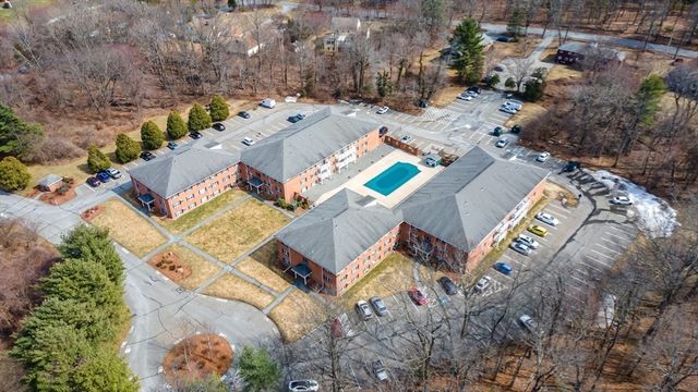 36 Leonard Rd 36, Boxborough, MA 01719