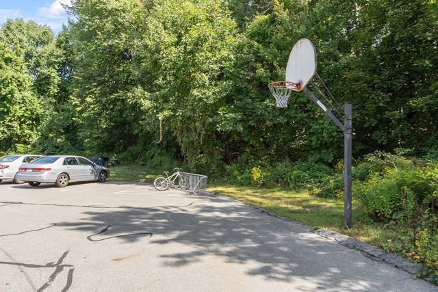 36 Leonard Rd 36, Boxborough, MA 01719