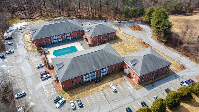 36 Leonard Rd 36, Boxborough, MA 01719