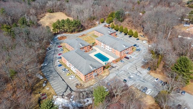 36 Leonard Rd 36, Boxborough, MA 01719