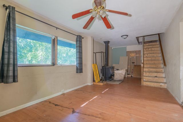 858 CRAZY HORSE WAY, Fairbanks, AK 99712