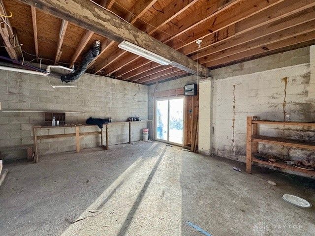 4407 Redmond Road, Springfield, OH 45505