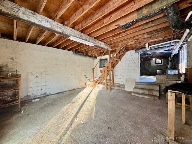 4407 Redmond Road, Springfield, OH 45505