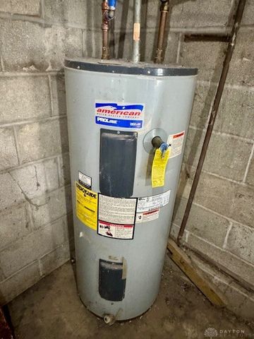 4407 Redmond Road, Springfield, OH 45505