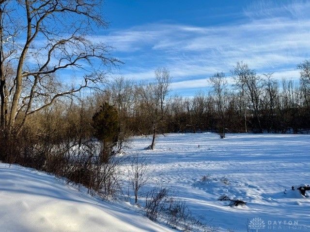 4407 Redmond Road, Springfield, OH 45505